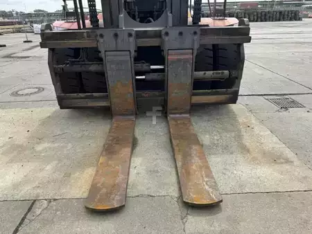 Dieselstapler 2013  Linde H250 (7)