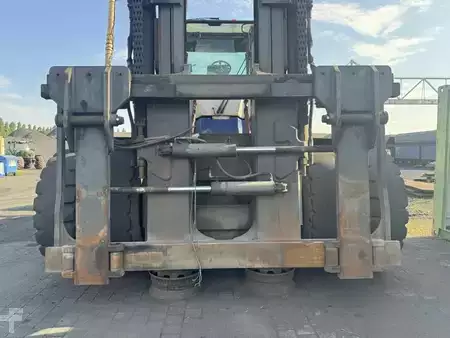 Diesel Forklifts 2016  SMV Konecranes SMV45-1200C (9)