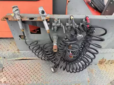 Terminálový traktor 2000  Terberg TT220 (7)