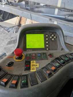 Reach-Stacker  SMV Konecranes SMV SC4537CAX5 (7)