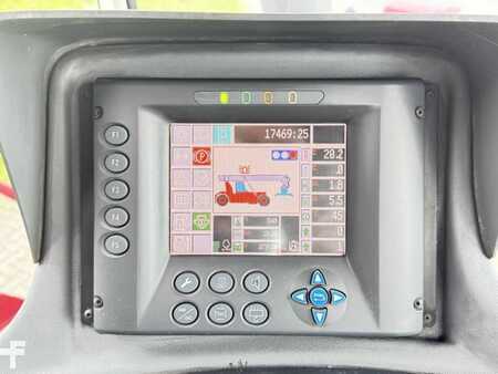 Reachstacker 2009  CVS Ferrari F478 (10)