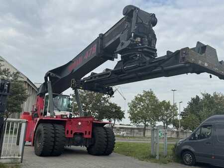 Reachstacker 2009  CVS Ferrari F478 (3)