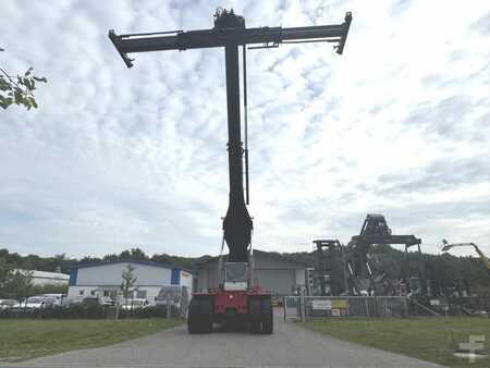 Reachstacker 2009  CVS Ferrari F478 (4)