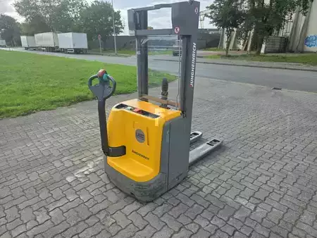 Apilador eléctrico 2019  Jungheinrich EJC112z (2)