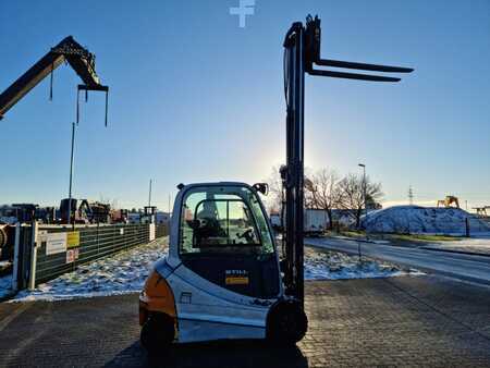 Carrelli elettrici 4 ruote 2008  Still RX60-25 UVV (3)