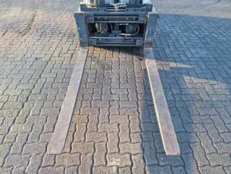 Carrelli elettrici 4 ruote 2008  Still RX60-25 UVV (6)