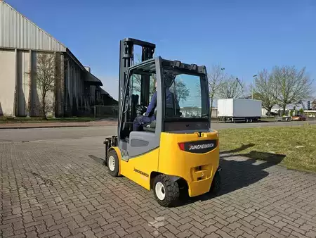 4-wiel elektrische heftrucks 2014  Jungheinrich EFG430K (6)