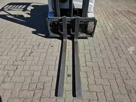 Elektrisk- 3 hjul 2016  Still RX50-15 (6)