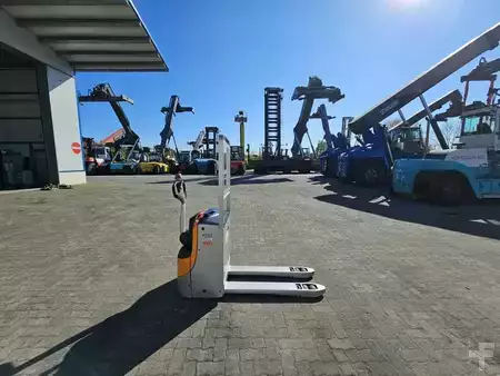 Lavtløftende truck 2022  Still EXU16 (5)