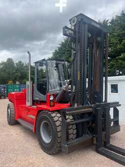 Chariots élévateurs diesel 2015  Kalmar DCG160-6 (4)