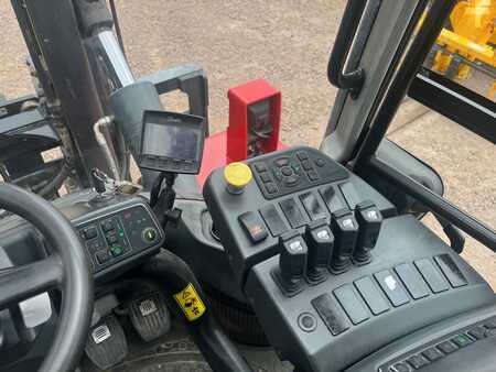 Chariots élévateurs diesel 2015  Kalmar DCG160-6 (8)