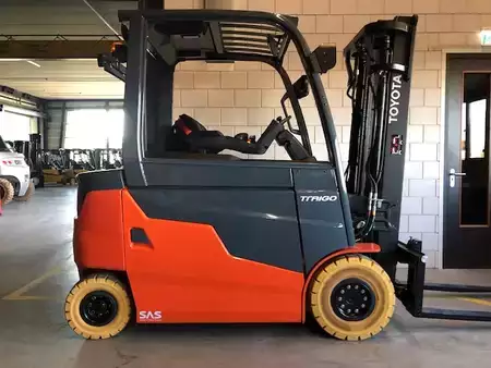 El truck - 4 hjulet 2024  Toyota 9FBM25T (13)