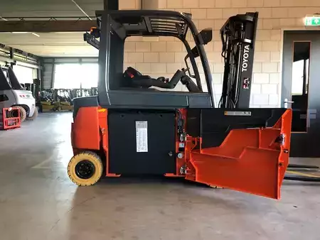 El truck - 4 hjulet 2024  Toyota 9FBM25T (14)