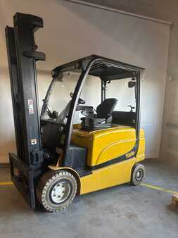 Elektro čtyřkolový VZV 2019  Yale ERP 30VL (2)