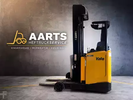 Reachtrucks 2017  Yale MR14 (1)