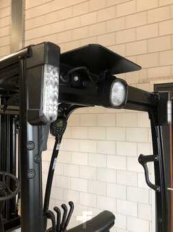 Eléctrica de 3 ruedas 2022  Yale ERP 16 VT (3)