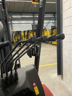 Electric - 4 wheels 2023  EP Equipment 353B (8)