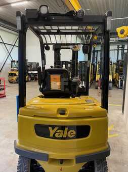 Electric - 4 wheels 2023  Yale ERP 25 VL (2)