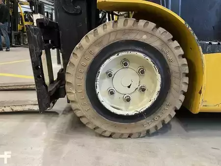 Chariots électriques à 4 roues 2018  Yale ERP 25VL (4)