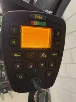 Chariots électriques à 4 roues 2018  Yale ERP 25VL (9)