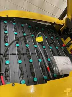 Eléctrica de 4 ruedas 2023  Yale ERP 55VM6 (5)