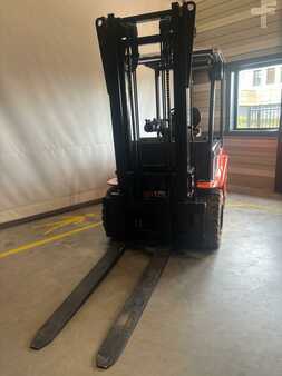 4-wiel elektrische heftrucks 2025  Toyota 8FBMT50 (4)