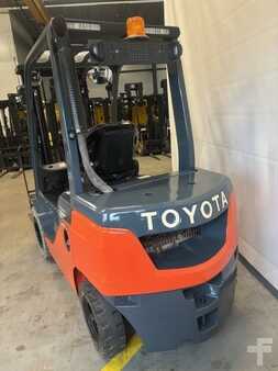 Diesel heftrucks 2022  Toyota 52-8 FDF 25 (2)