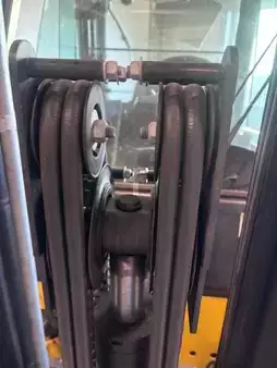 Dieselový VZV 2023  Yale 35VX (8)