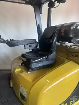 Empilhador a gás 2017  Yale GLC70VX (15)