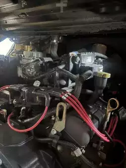 Empilhador a gás 2017  Yale GLC70VX (16)