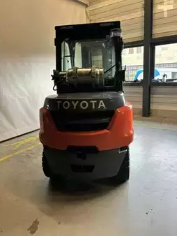 LPG Forklifts 2021  Toyota 8FG45N (23)