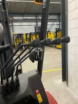 Electric - 4 wheels 2025  EP Equipment EFL 353B (7)