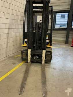 Elektro čtyřkolový VZV 2018  Yale ERP 25VL (11)