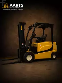 Elektro čtyřkolový VZV 2014  Yale 35VL (1)