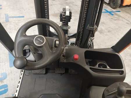 Carrelli elettrici 3 ruote 2019  Linde E15 (3)