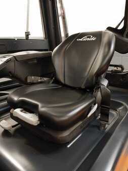 Elektro čtyřkolový VZV 2017  Linde E 25 L (3)