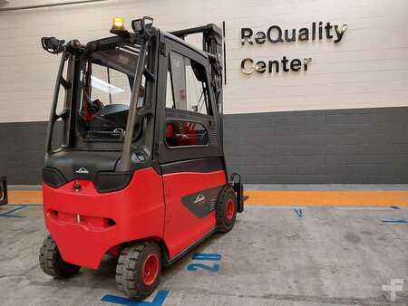 Carrelli elettrici 4 ruote 2018  Linde E 25/600 H : 2,5t (2)