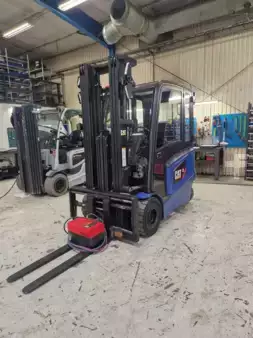 Elektro čtyřkolový VZV 2018  CAT Lift Trucks EP25N (2)