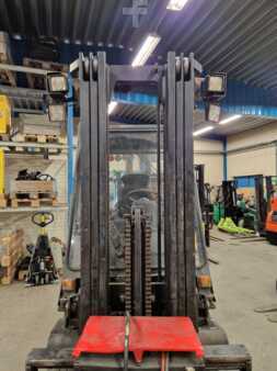 Elektromos 4 kerekű 2003  Toyota 7FBMF35 (3)