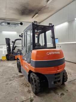 Elektromos 4 kerekű 2006  Toyota 7FBMF50 (2)