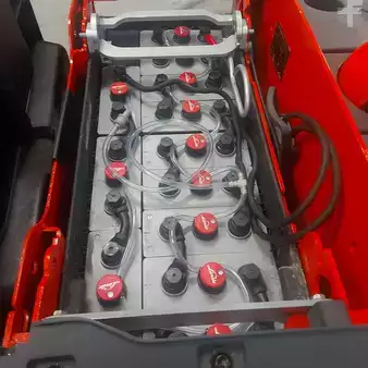 Transpallet elettrici  Linde T20 AP (5)