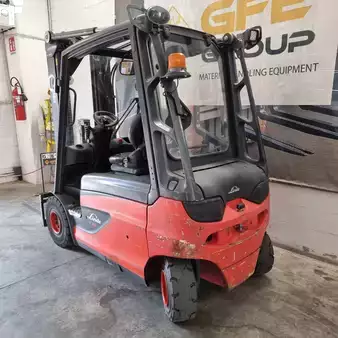 Carrelli elettrici 4 ruote  Linde E25L-01 (3)