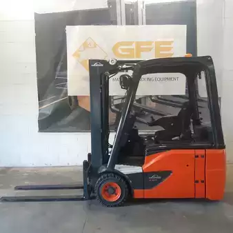 Carrelli elettrici 3 ruote  Linde E16-02 (1)