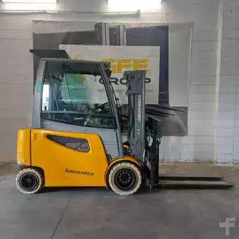 Carrelli elettrici 4 ruote 2020  Jungheinrich EFG 430K (1)