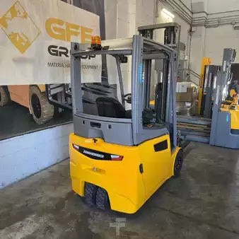 Carrelli elettrici 3 ruote 2020  Jungheinrich EFG216K G115-550DZ (2)