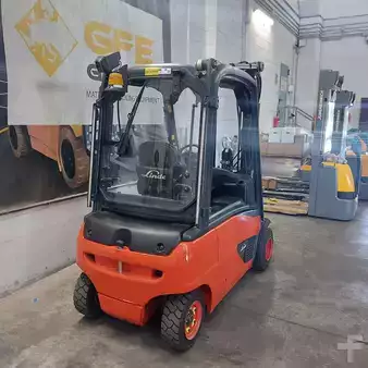 Carrelli elettrici 4 ruote 2019  Linde E20PL-02 (4)