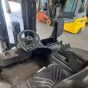 Carrelli elettrici 4 ruote 2016  Linde E30H-01/600 (6)