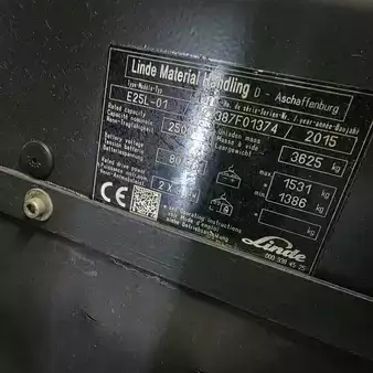 Carrelli elettrici 4 ruote 2015  Linde E25L (5)