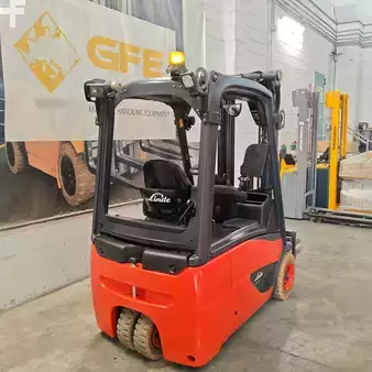 Carrelli elettrici 3 ruote 2020  Linde E16-02 (3)