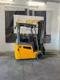 Carrelli elettrici 3 ruote 2019  Jungheinrich EFG 215 GE115-350ZZ Litio (1)